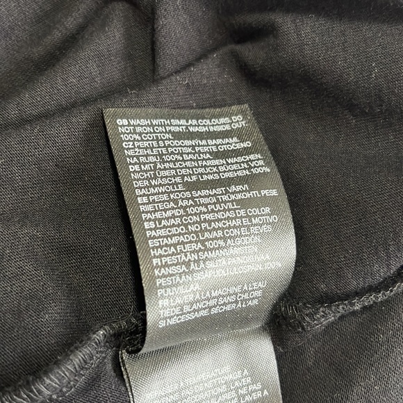 Giambattista Valli x H&M Collaboration Black TShirt - Picture 9 of 9